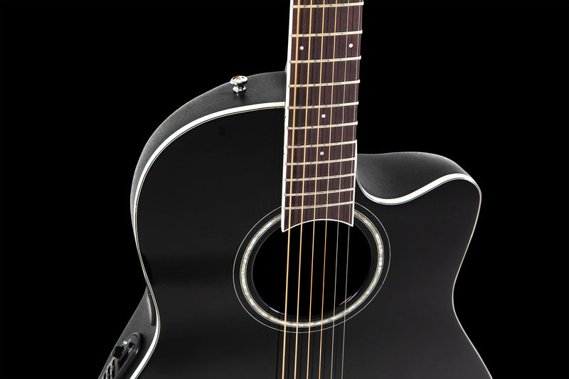 Ovation Celebrity Traditional CS24-5-G – Guitarra Electroacústica Black (Nuevo Color)