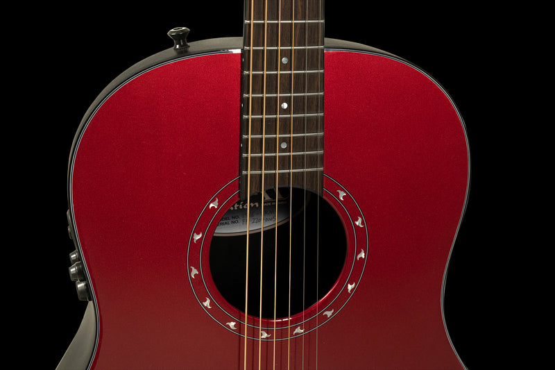 Ovation Pro Series Ultra 1516VRM-G – Guitarra Electroacústica Mid-Depth Vampira Red