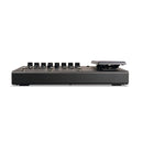 Blackstar ID:X Floor Two usado en escenario con guitarra eléctrica