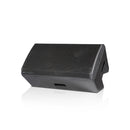 dBTechnologies OPERA 12 montada en pedestal para sonido en vivo