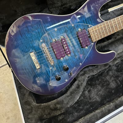 Ernie Ball Music Man Steve Morse Signature Y2D HT 2014 - D.Purple Burst