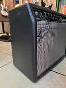 Fender Vibro Champ XD a Bulbos Con efectos