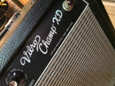 Fender Vibro Champ XD a Bulbos Con efectos
