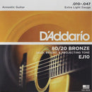Juego de cuerdas D'Addario EJ10 80/20 Bronze Extra Light calibre 10-47 para guitarra acústica.